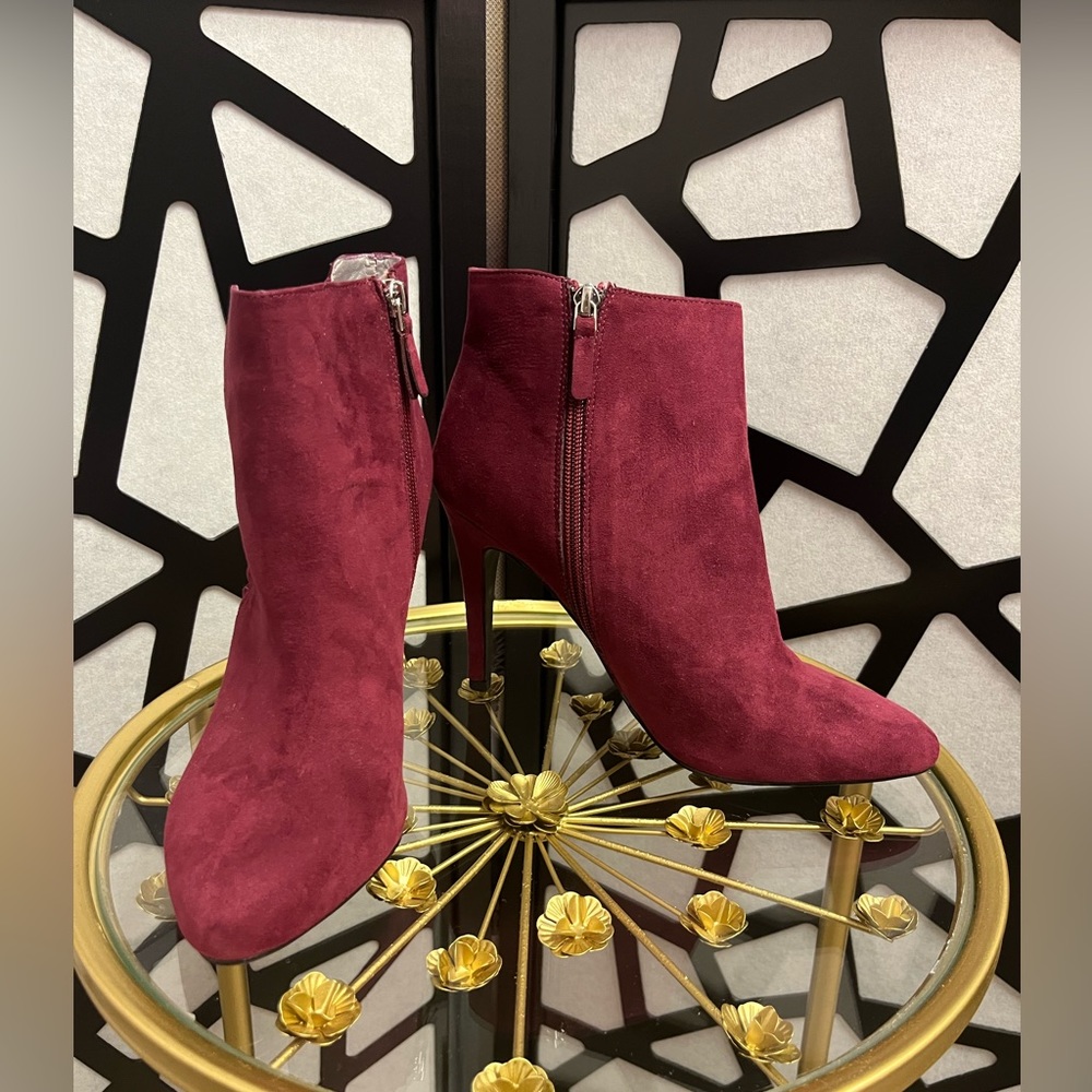 Kelly & Katie burgundy booties
